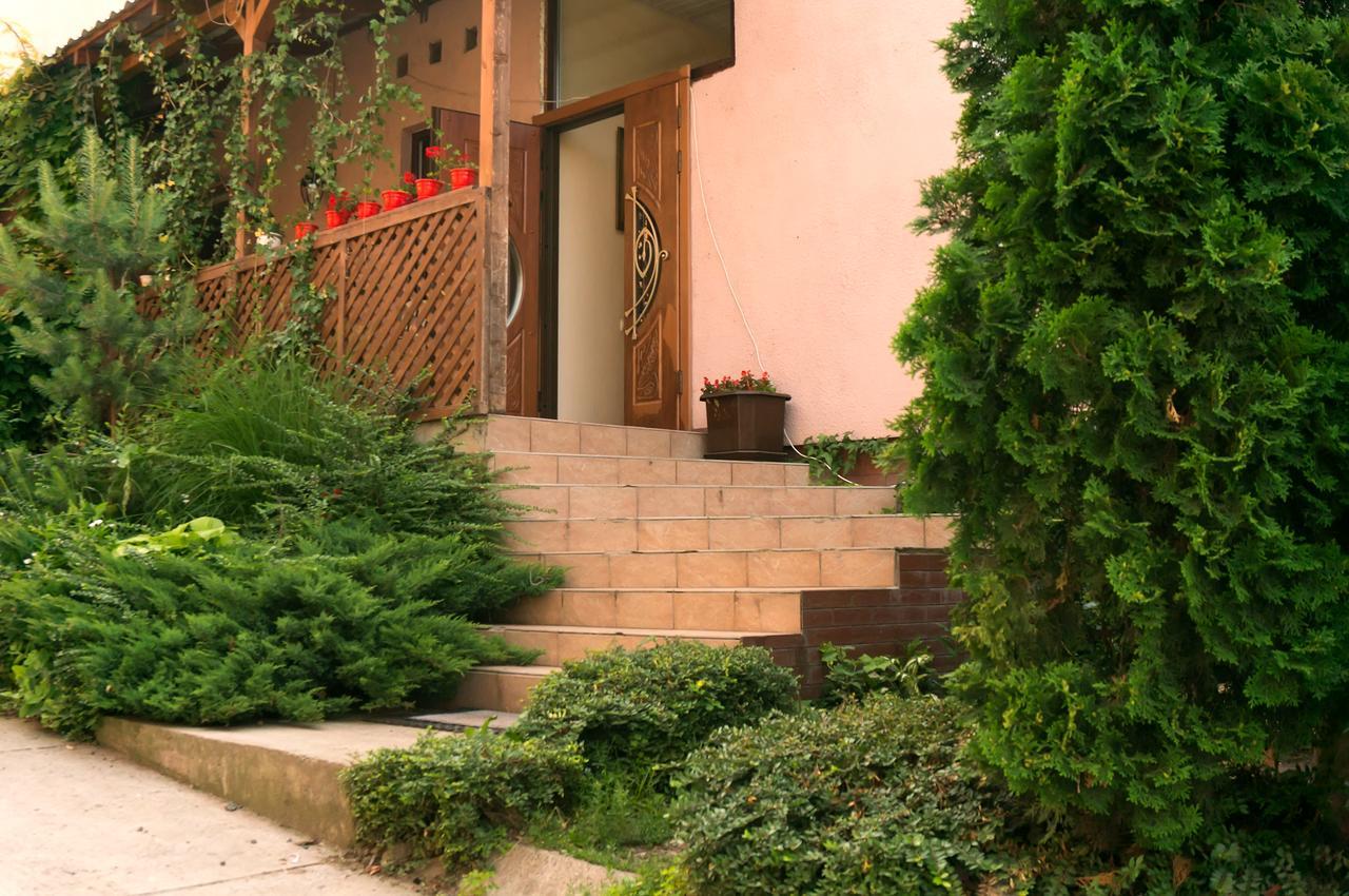 Hotel Кімнати В Центрі Úzhgorod Exterior foto